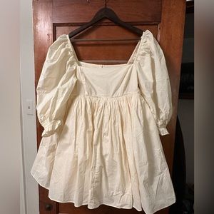 Like New! Selkie The Lamb Cottage Puff Dress in L 🧈🤍